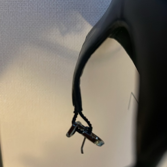 Suzy Pump by Alexandre Birman (37) - Picture 9 of 9